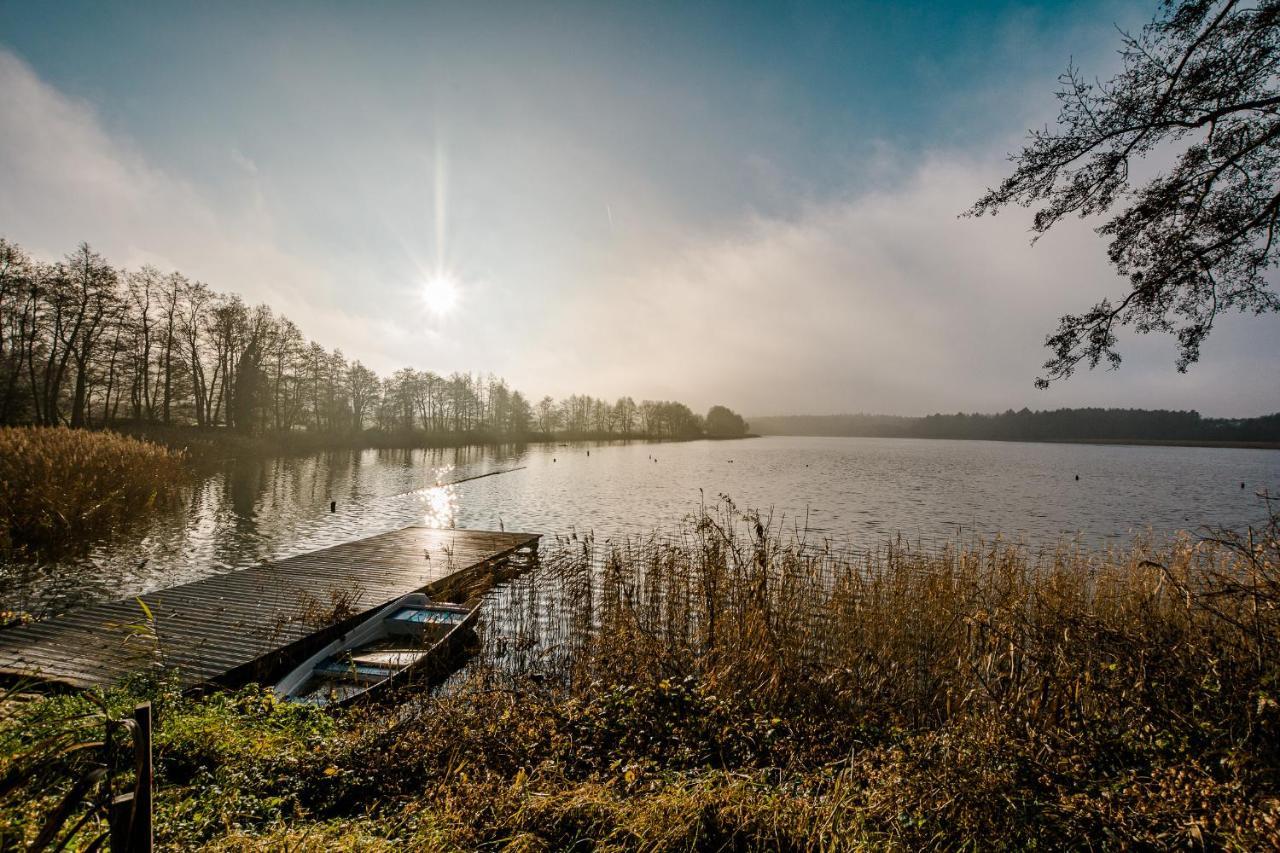 Luxus-See-Domizil Mit Sauna, Kamin Und Boot-130 Qm Fuer 6 Personen Krakow am See Exterior photo